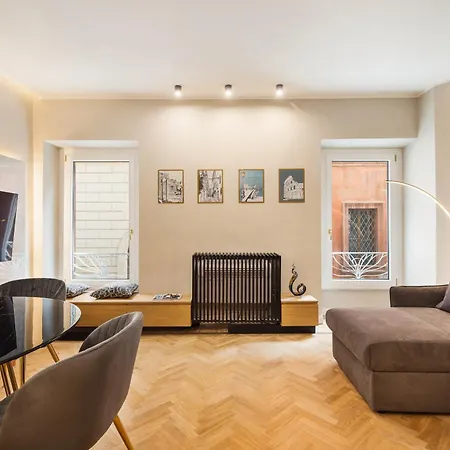 Apartment Spanish Steps Modern Gem