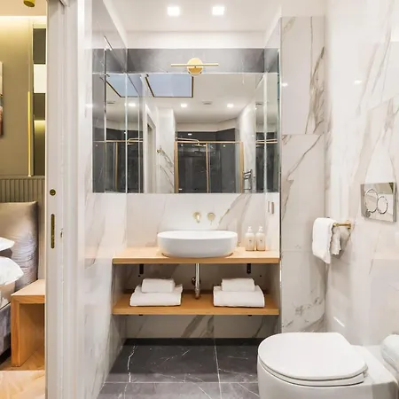Apartment Spanish Steps Modern Gem