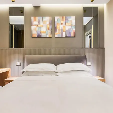 Spanish Steps Modern Gem *