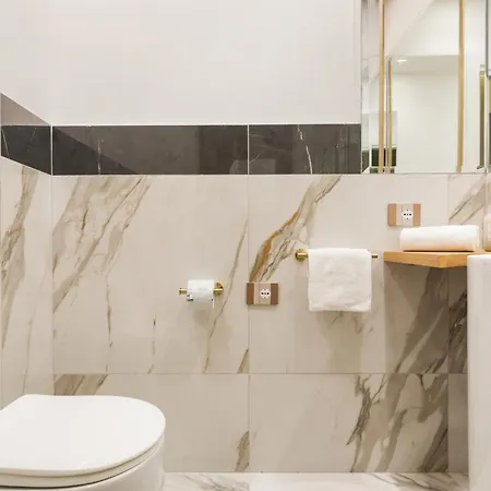 Spanish Steps Modern Gem 아파트 로마